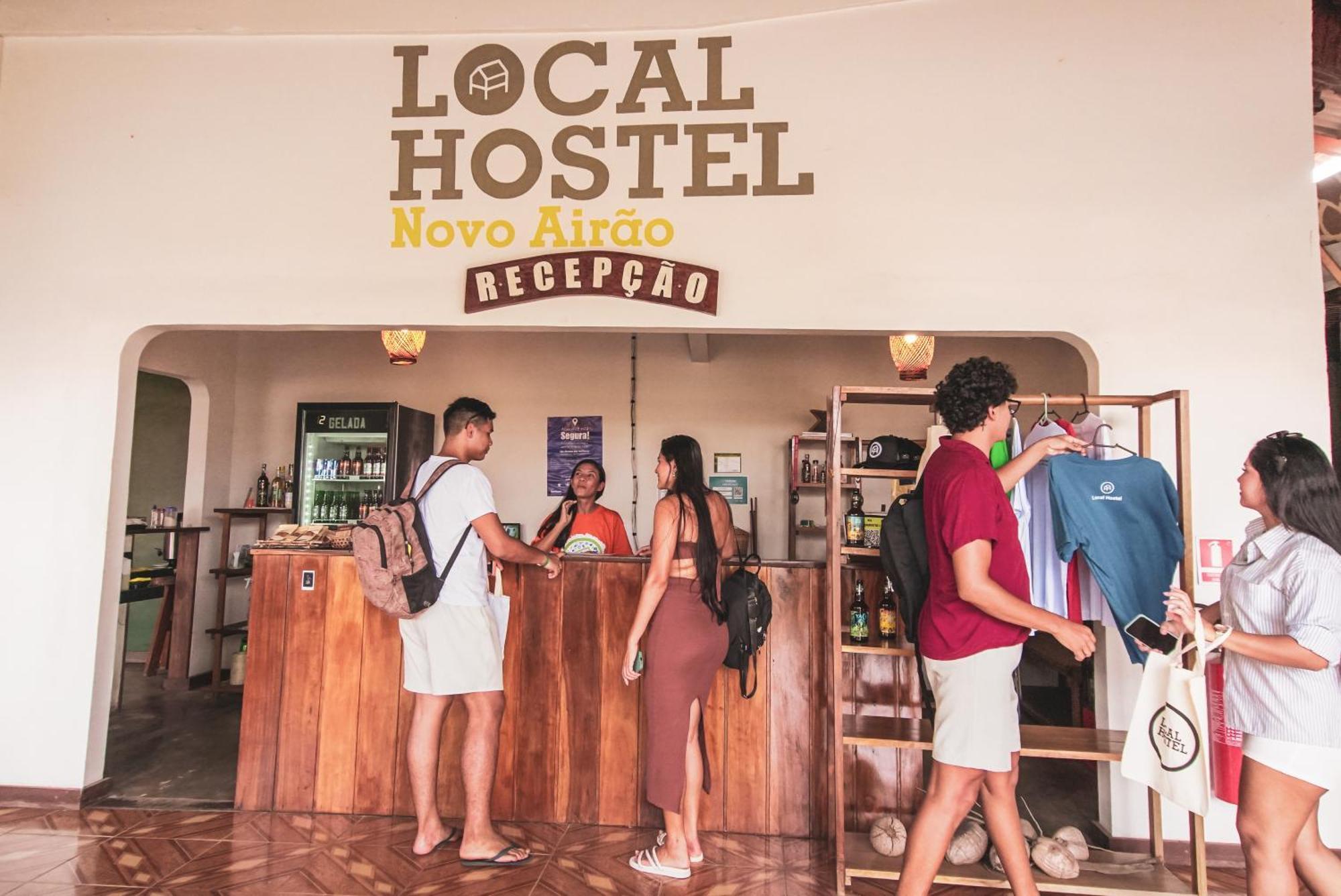Local Hostel Novo Airão Exterior foto